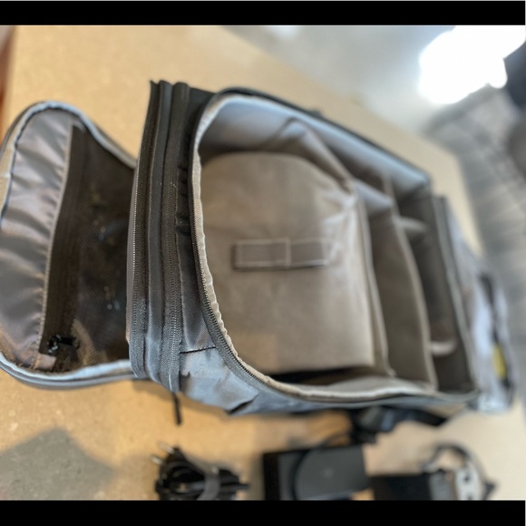 DJI FPV Fly More Combo Plus - Picture 5 of 7